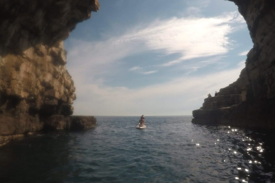 Great kayak tours in Pula, Istria, for very affordable prices, enjoy your summer season