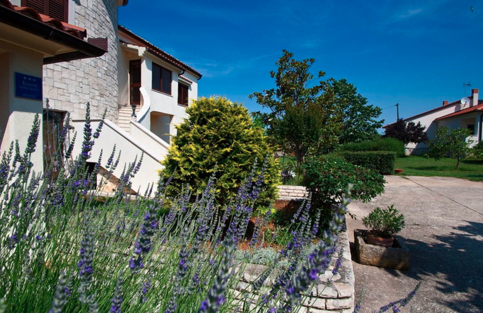 Rent a Cozy Bungalow Pula Istria